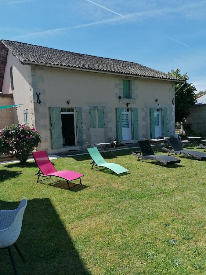 Hotes De L'Isle Saint-Medard-de-Mussidan ภายนอก รูปภาพ